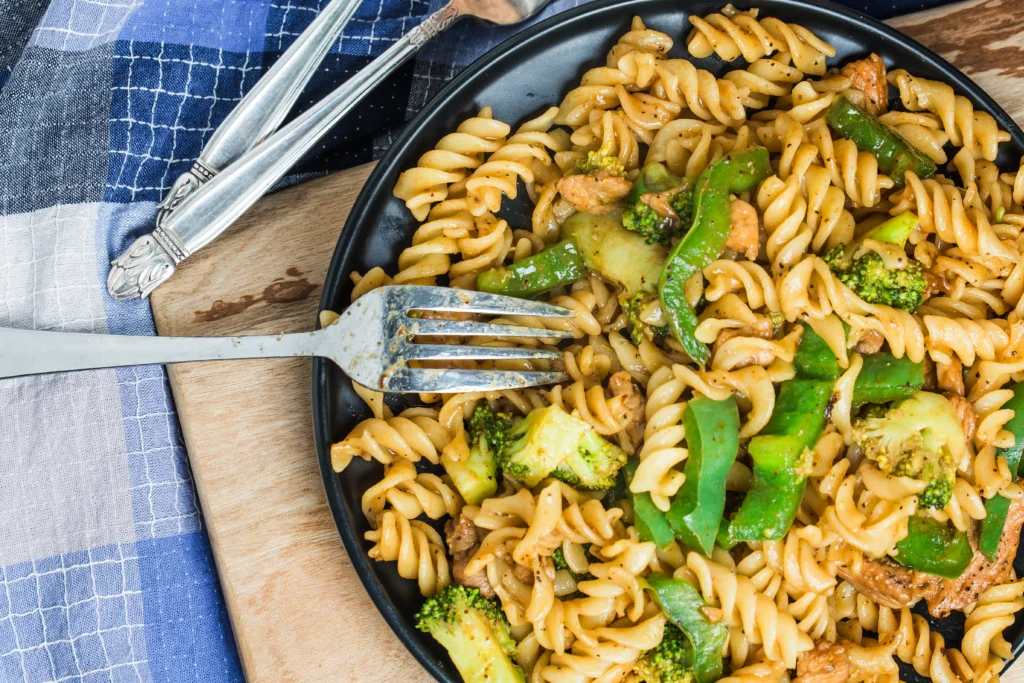 Quick and easy frozen green bean recipes served in a bowl, perfect for weeknight dinners