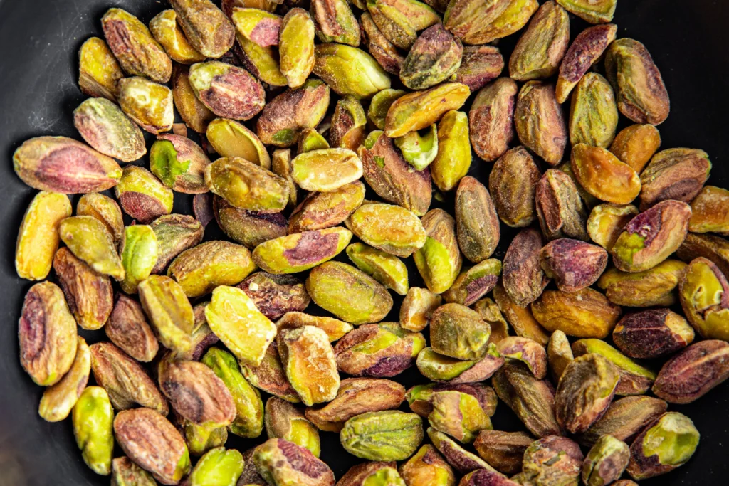 Best Pistachio
A bowl of smooth, creamy pistachio cream with fresh pistachios