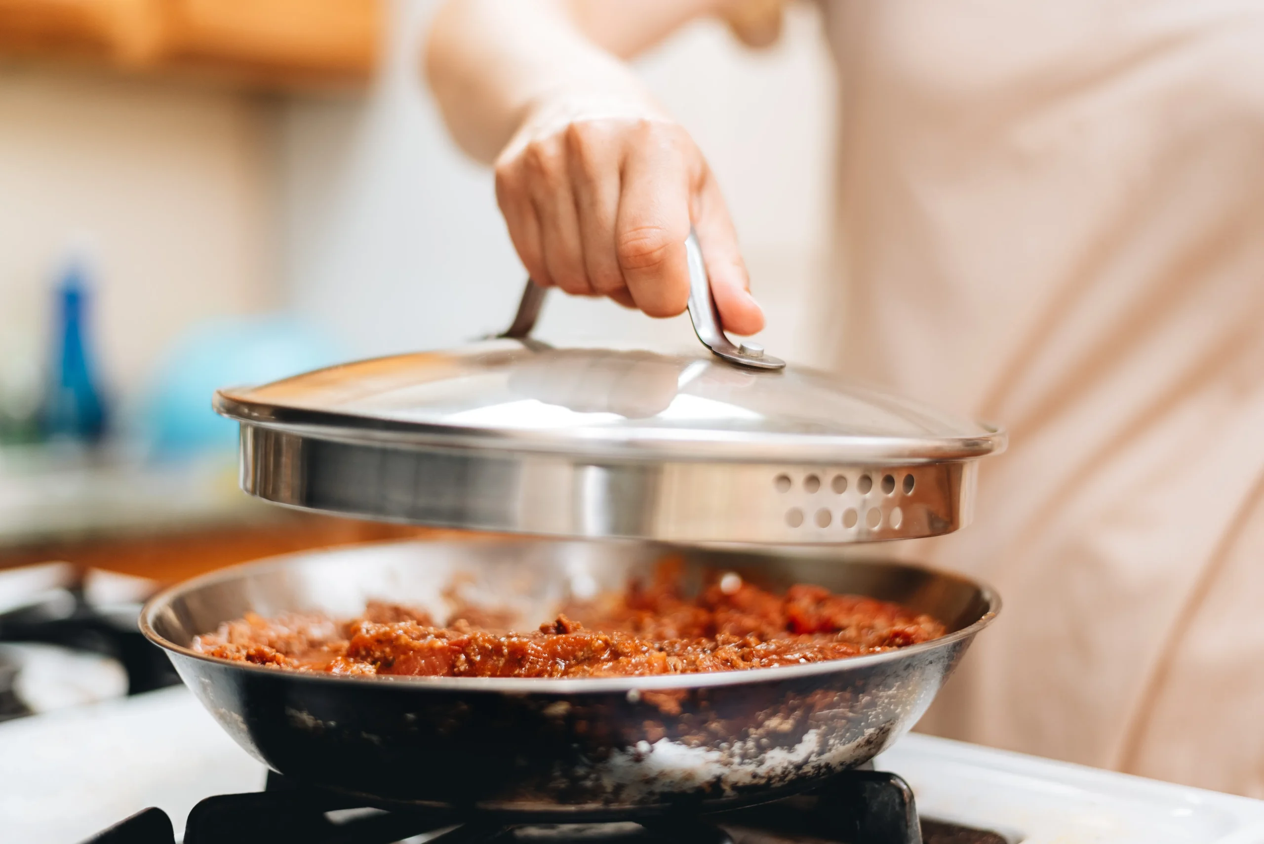 Juicy, flavorful taco meat cooked with garlic and spices, ready to serve in tacos or taco bowls