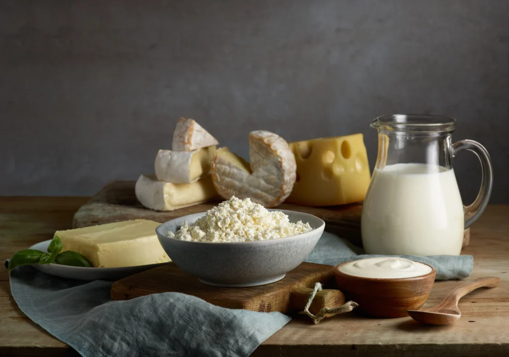 Cheddar cheese sauce recipe in a creamy pan, smooth and glossy melted sauce perfect for dipping and drizzling.