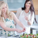 The Most Addictive BLT Caesar Pasta Salad Recipe – Creamy, Crispy & Irresistible